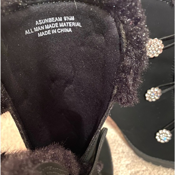 Andiamo Black  booties with rhinestones cluster buttons size 9.5 New without box - Picture 6 of 12